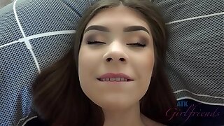 Amateur POV bonking and orgasms with a domineer hot teen (Winter Jade)
